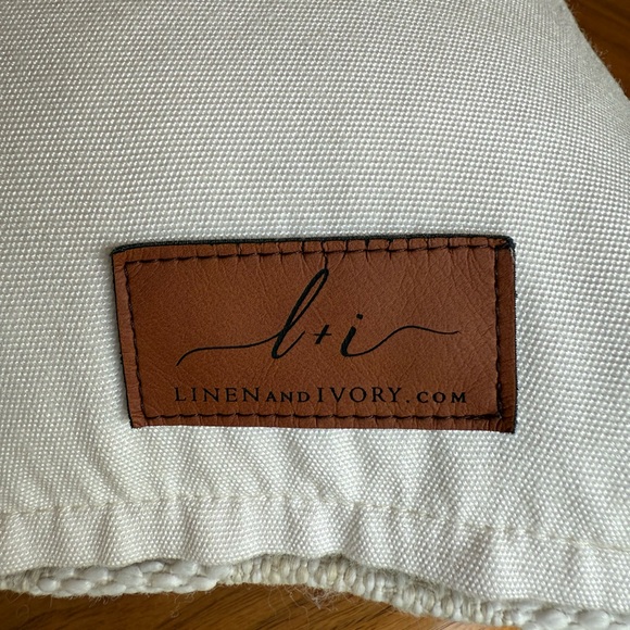 Geometric Patterned Throw Pillows - Picture 2 of 4